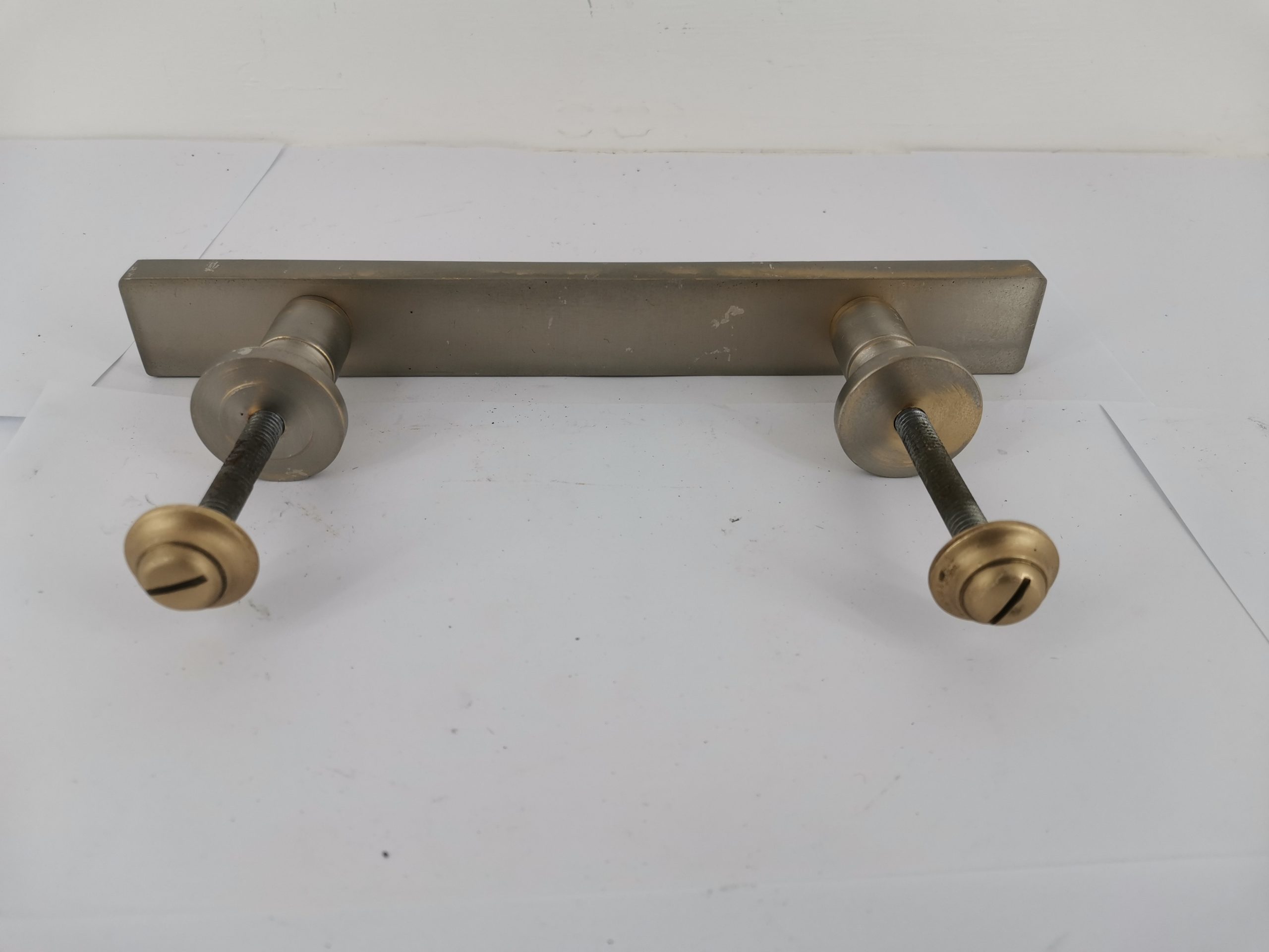 Χέρι μπρούτζινο εξώπορτας - Image 3