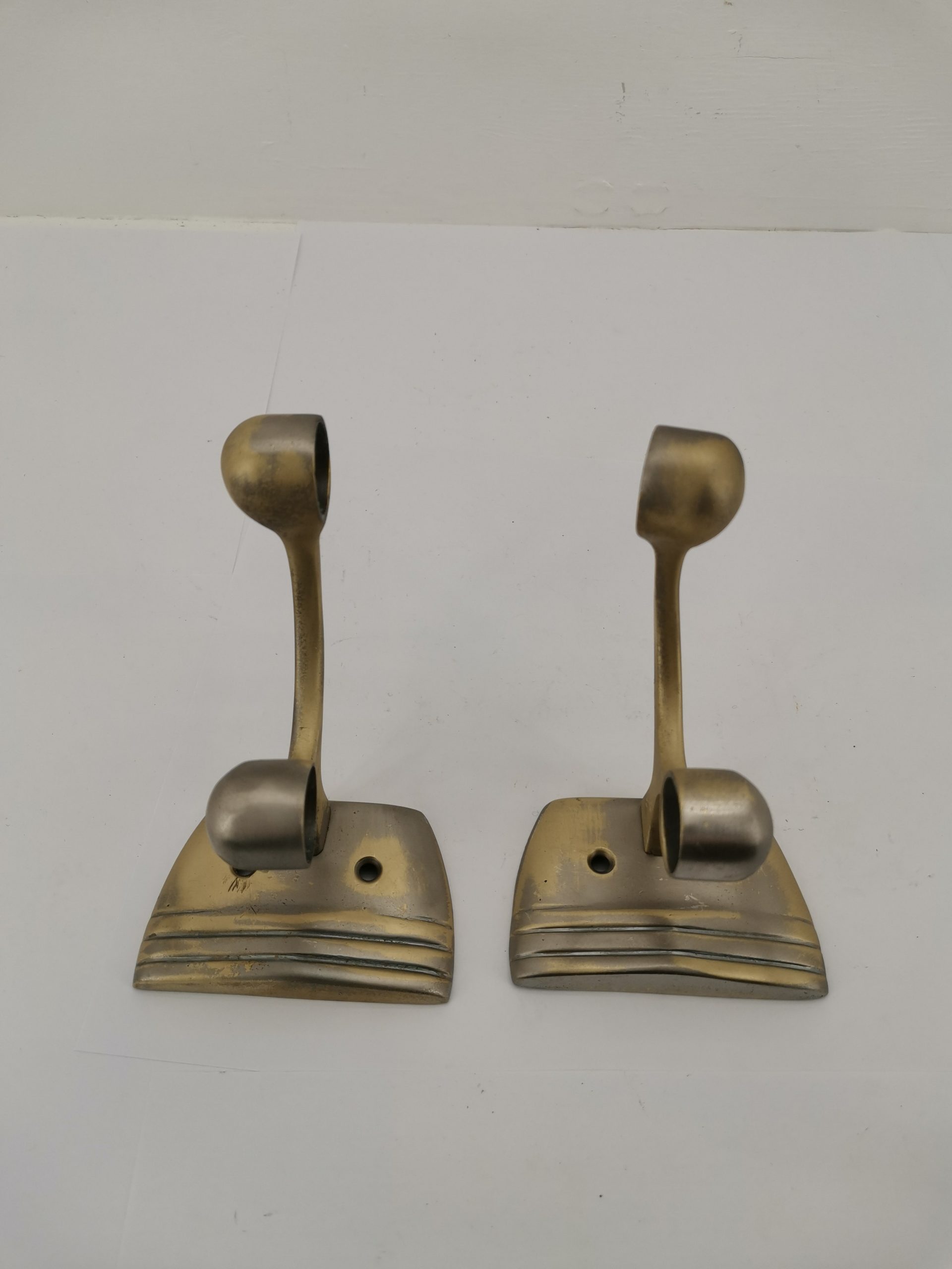 Κρεμάστρα μπάνιου μπρούτζινη διπλή για πετσέτα