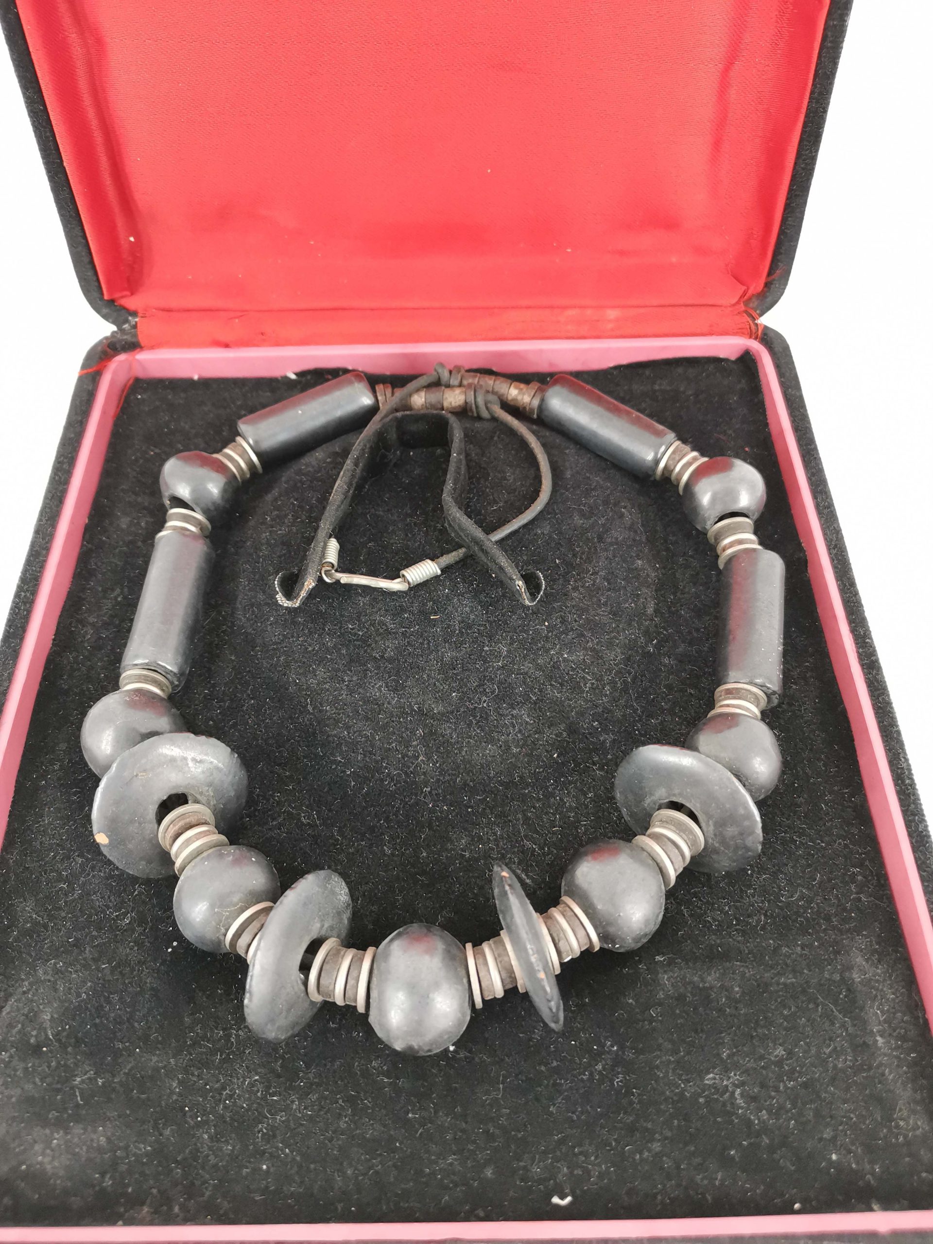 Κολιέ με κασετίνα ξύλινο - Image 2